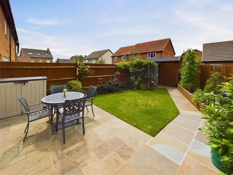 property Compatible Images}