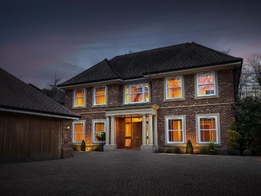 Similar property image