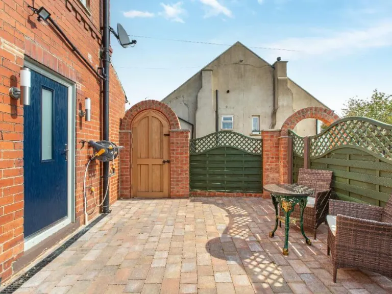property Compatible Images}