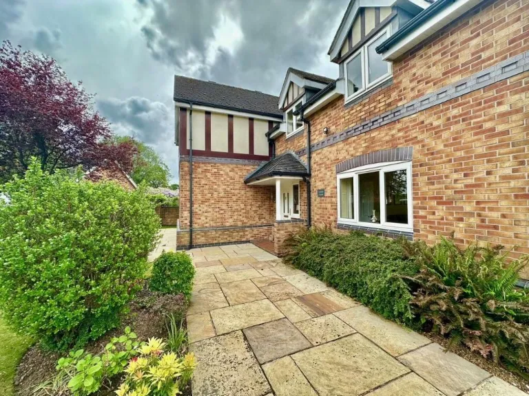 property Compatible Images}