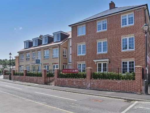 Similar property image