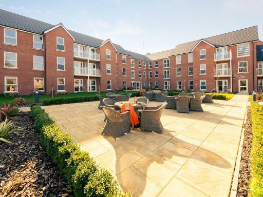 Similar property image