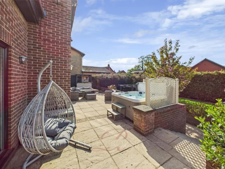 property Compatible Images}
