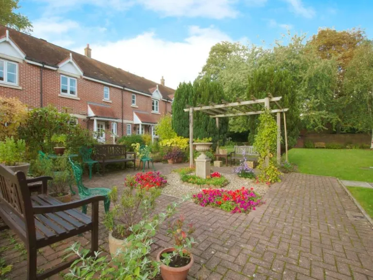 property Compatible Images}