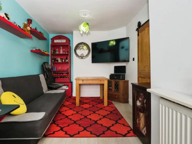 property Compatible Images}