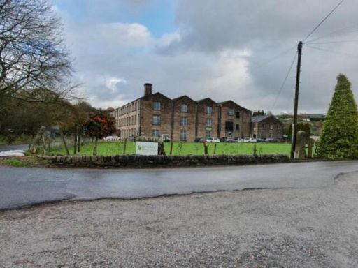 Similar property image