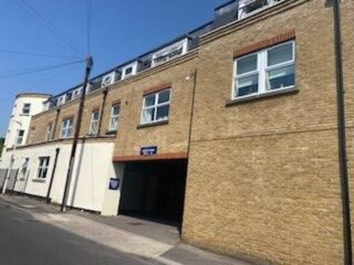 Similar property image