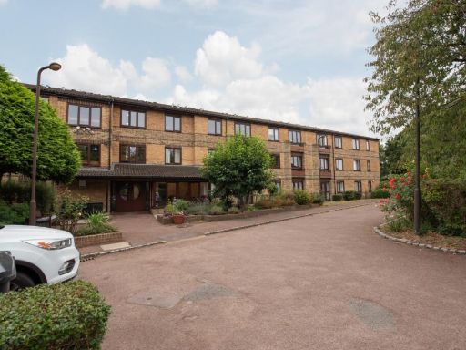 Similar property image