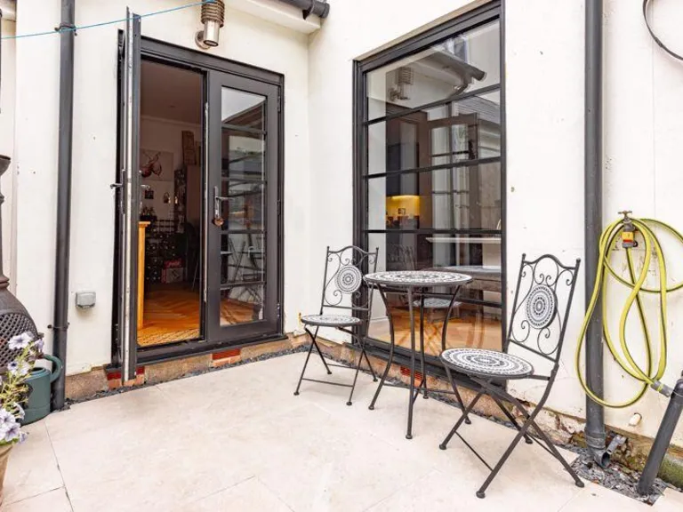 property Compatible Images}