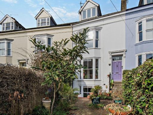 Similar property image