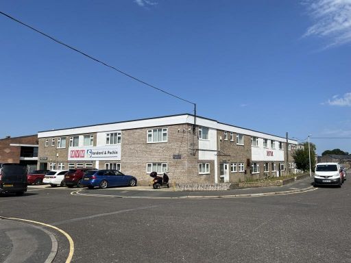 Similar property image