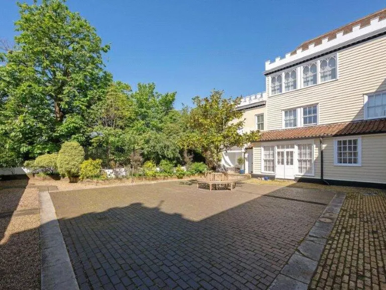 property Compatible Images}