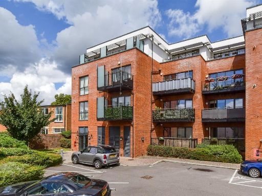 Similar property image