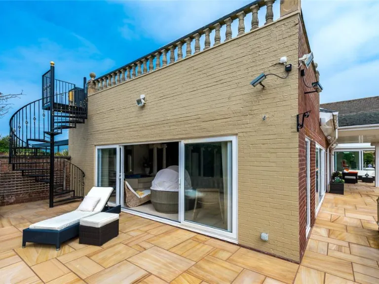 property Compatible Images}