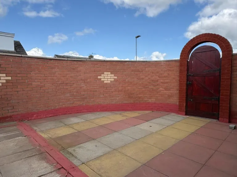 property Compatible Images}