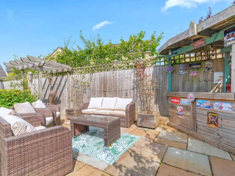 property Compatible Images}