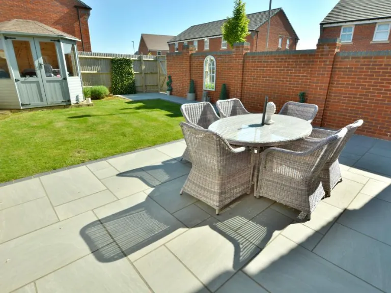 property Compatible Images}