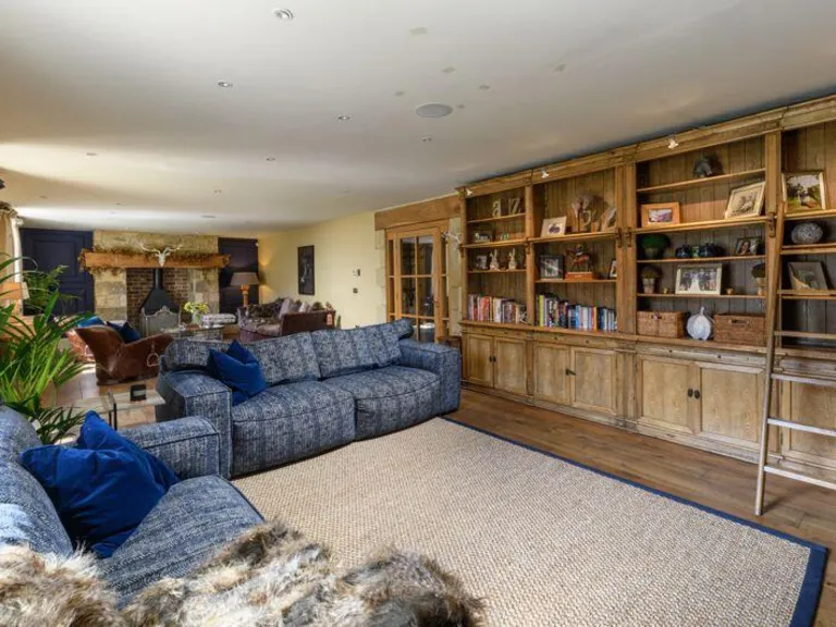 property Compatible Images}