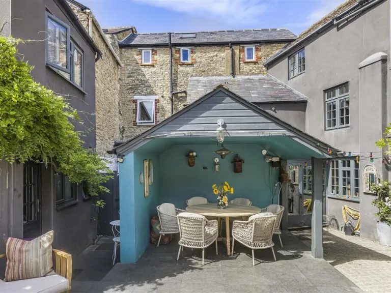 property Compatible Images}