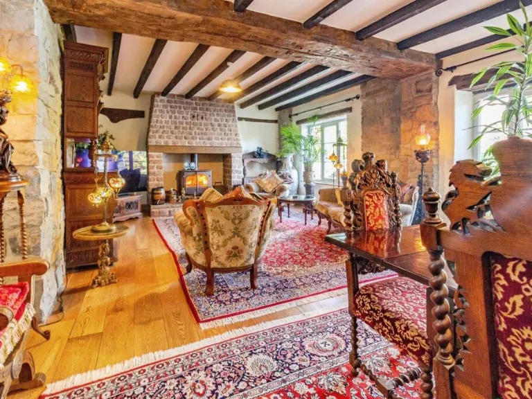 property Compatible Images}