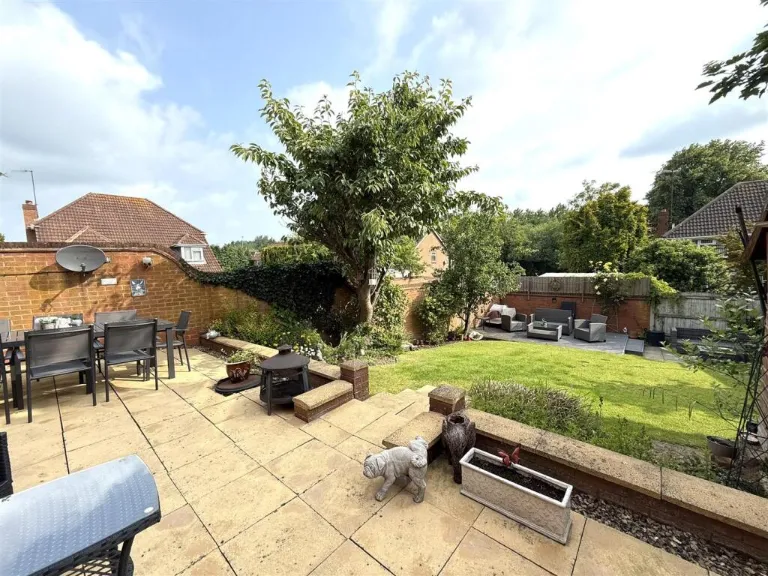 property Compatible Images}