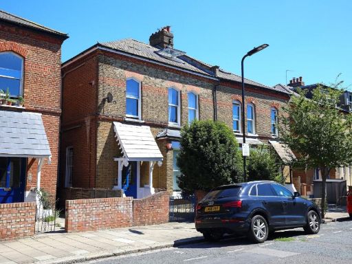 Similar property image