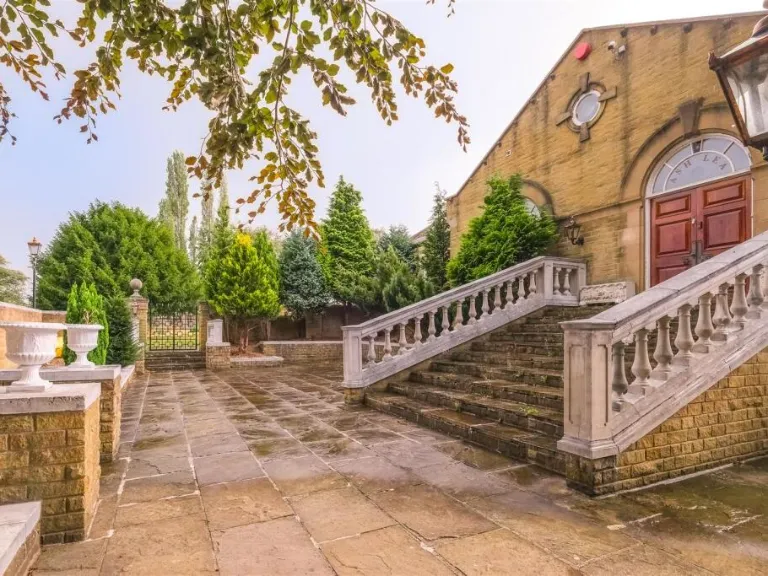 property Compatible Images}