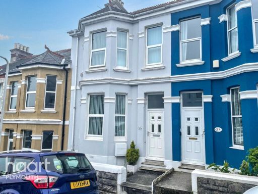 Similar property image