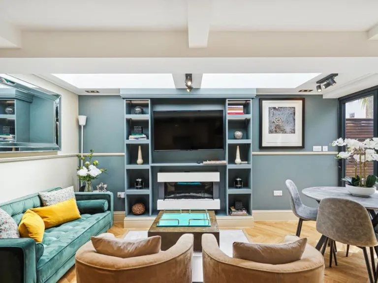 property Compatible Images}