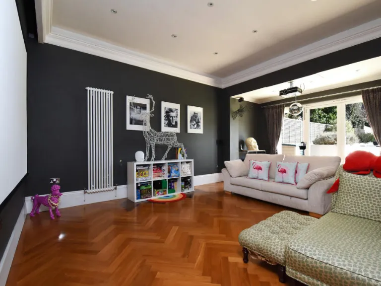 property Compatible Images}