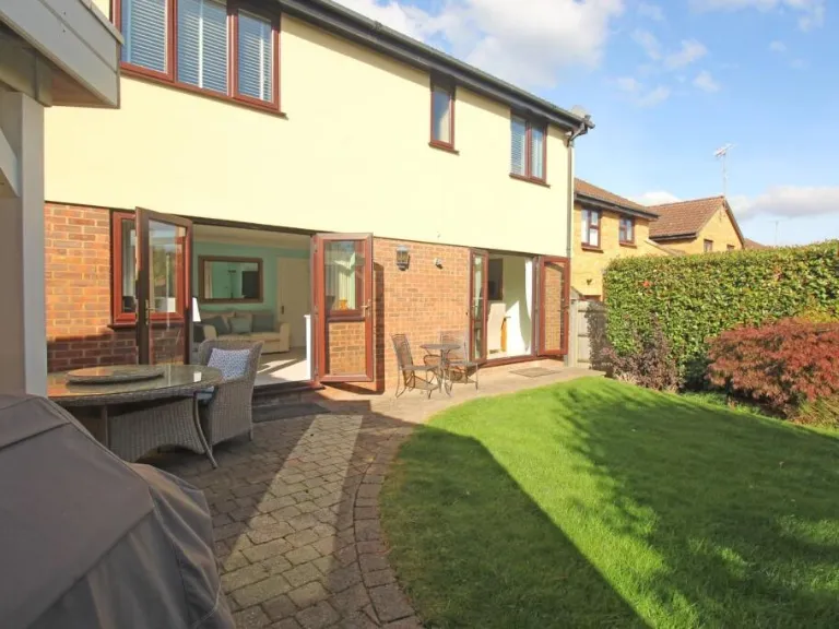 property Compatible Images}