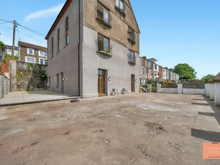 property Compatible Images}