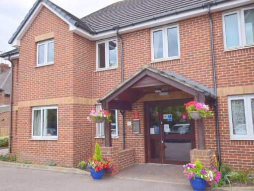 Similar property image