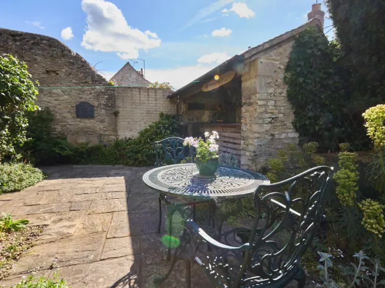 property Compatible Images}