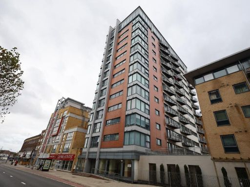 Similar property image