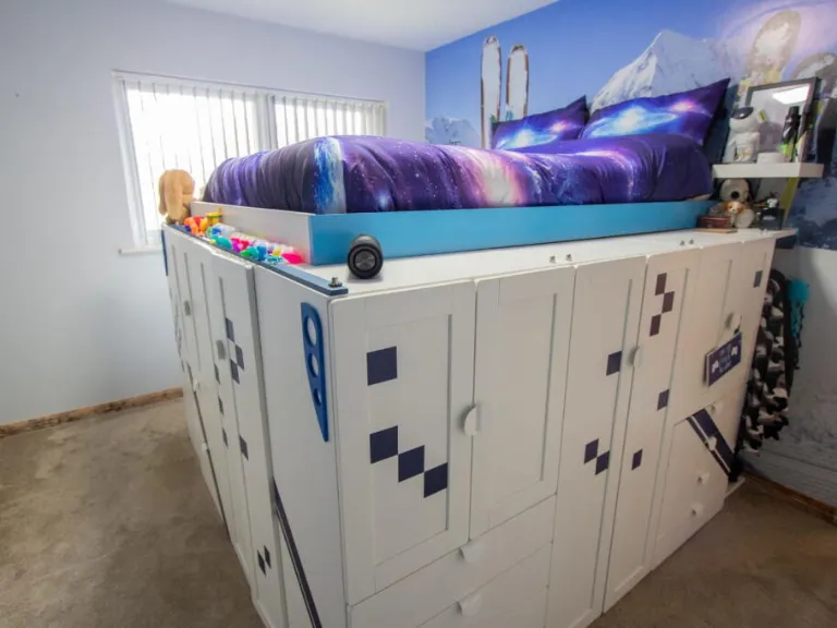 property Compatible Images}