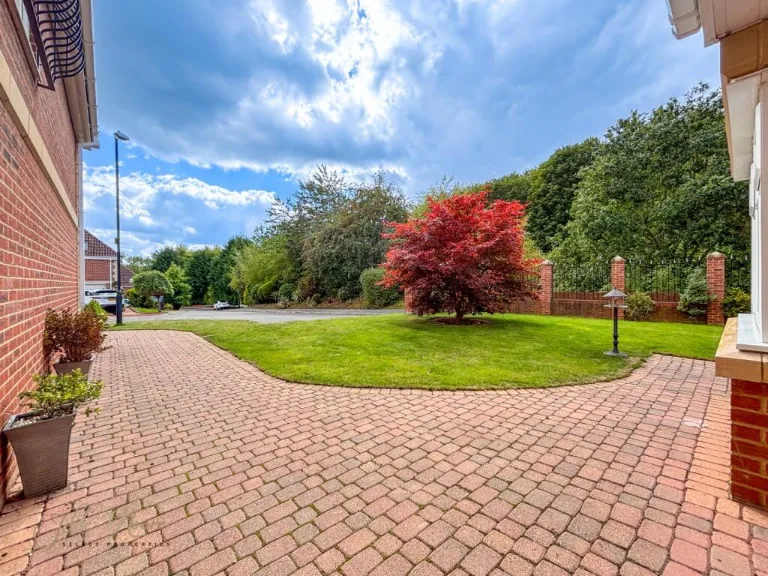 property Compatible Images}