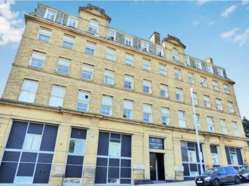 Similar property image