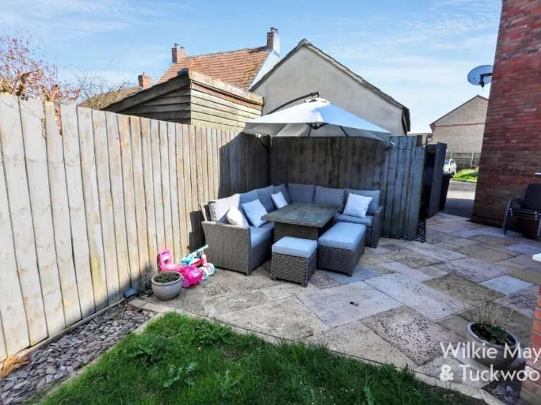 property Compatible Images}