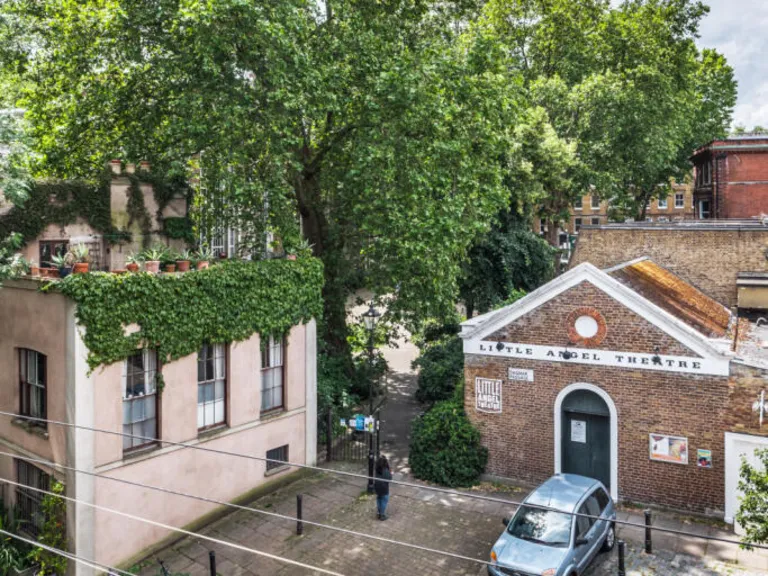 property Compatible Images}