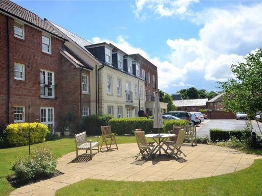 Similar property image