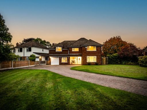 Similar property image