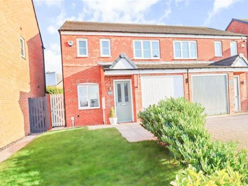 Similar property image