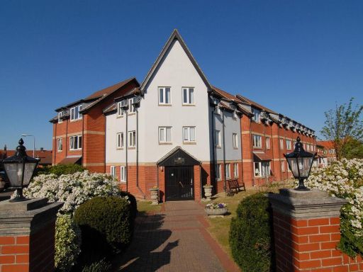 Similar property image