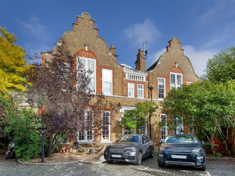 property Compatible Images}