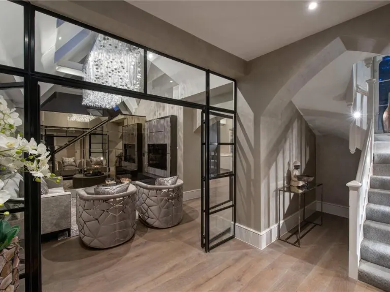 property Compatible Images}