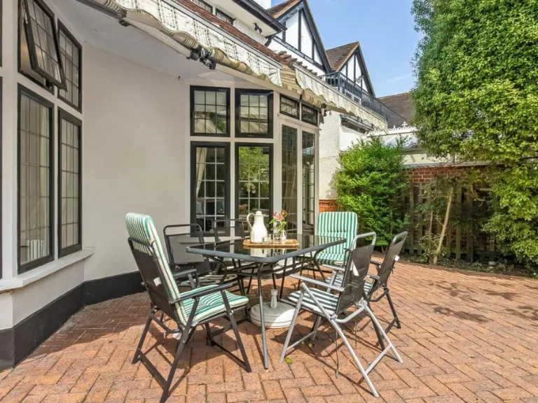 property Compatible Images}