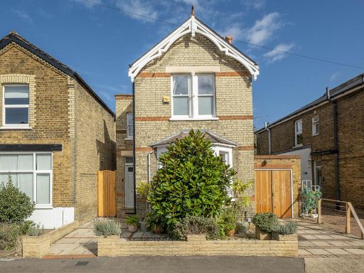 Similar property image