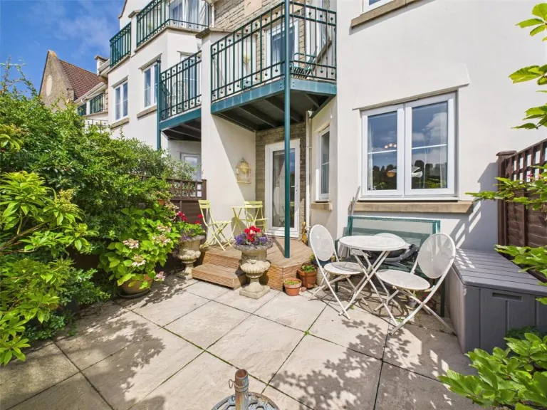 property Compatible Images}