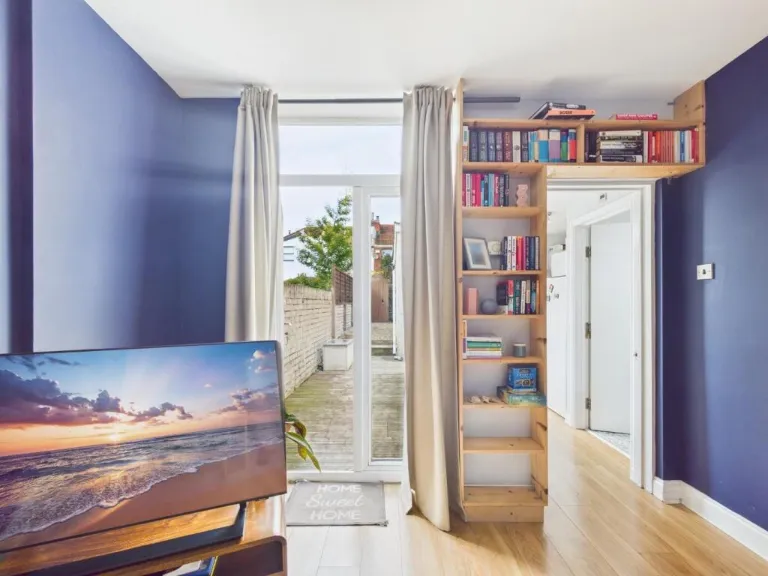 property Compatible Images}